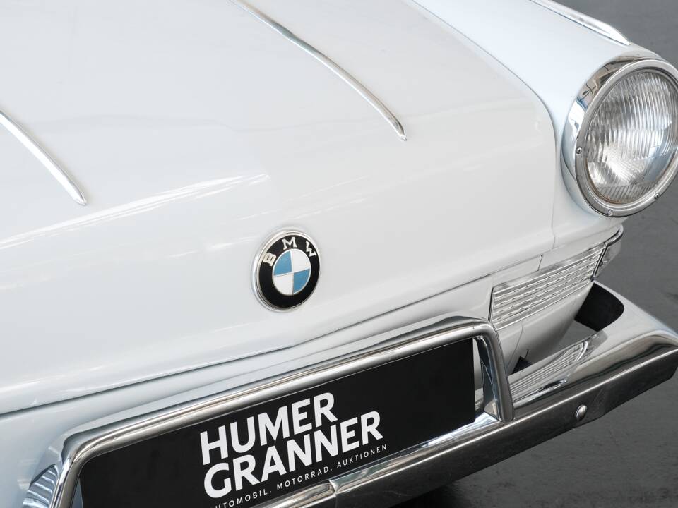 Image 16/50 of BMW 700 LS Luxus (1965)