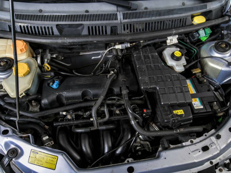 Image 37/50 of Ford Streetka (2004)