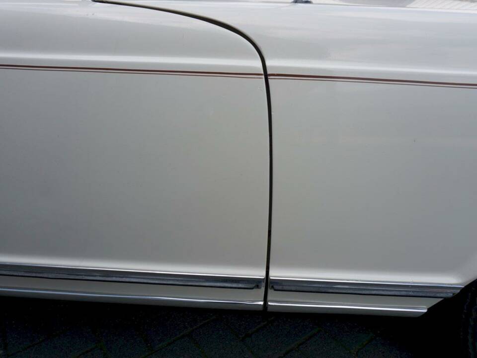 Immagine 16/36 di Mercedes-Benz 280 SL (1969)