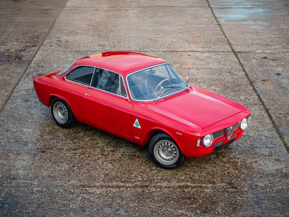 Image 1/31 of Alfa Romeo Giulia Sprint GTA (1966)