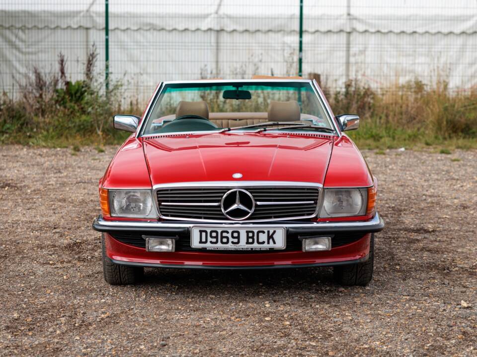 Image 6/50 of Mercedes-Benz 420 SL (1988)