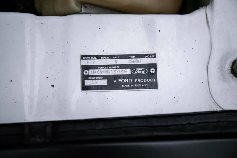 Image 15/40 of Ford Escort Twin Cam (1968)