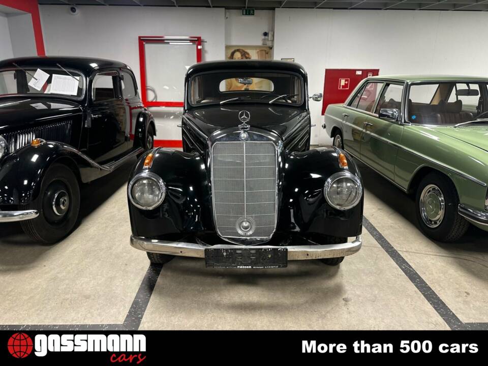 Immagine 2/11 di Mercedes-Benz 220 Cabriolet B (1952)