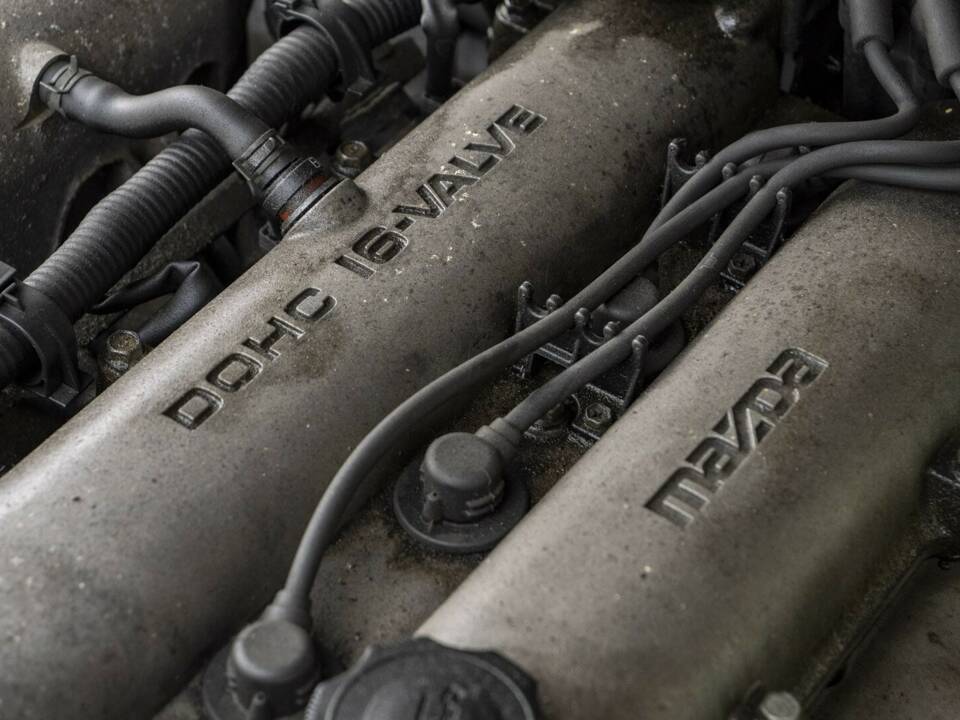 Imagen 22/22 de Mazda MX-5 1.6 (2001)