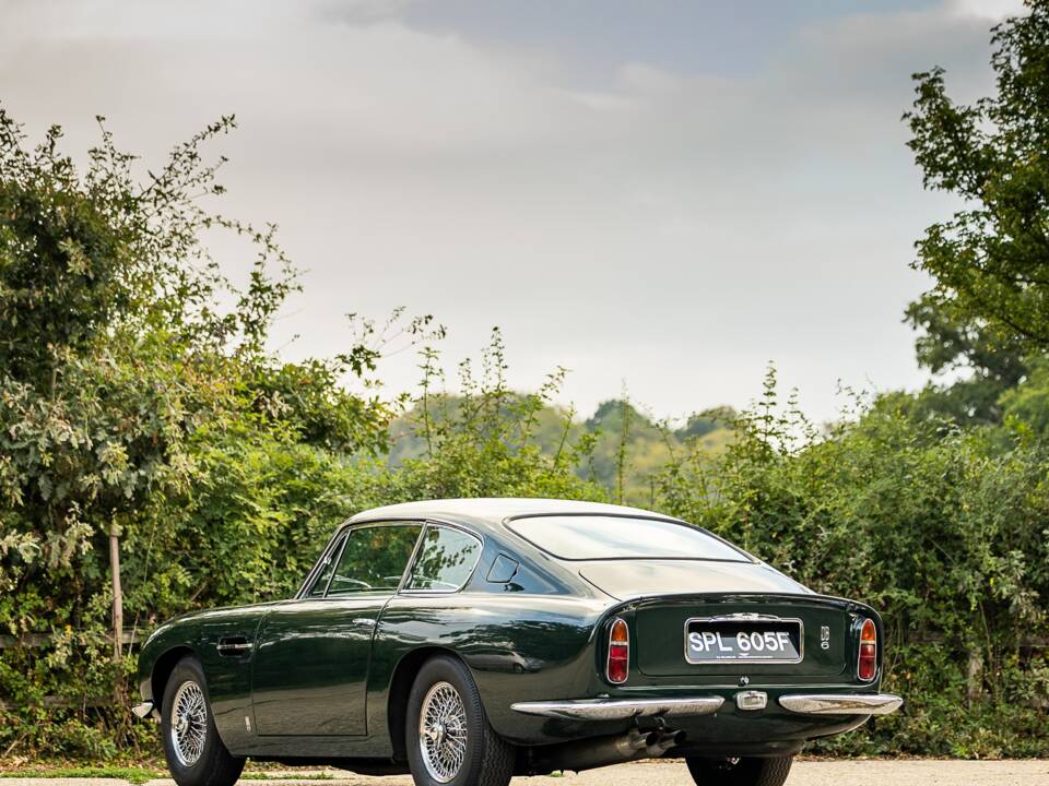 Bild 8/50 von Aston Martin DB 6 Vantage (1967)