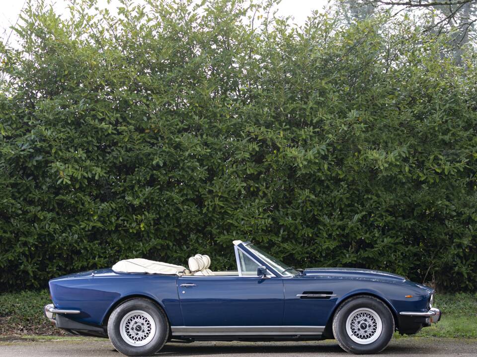 Bild 17/29 von Aston Martin V8 Volante (1980)