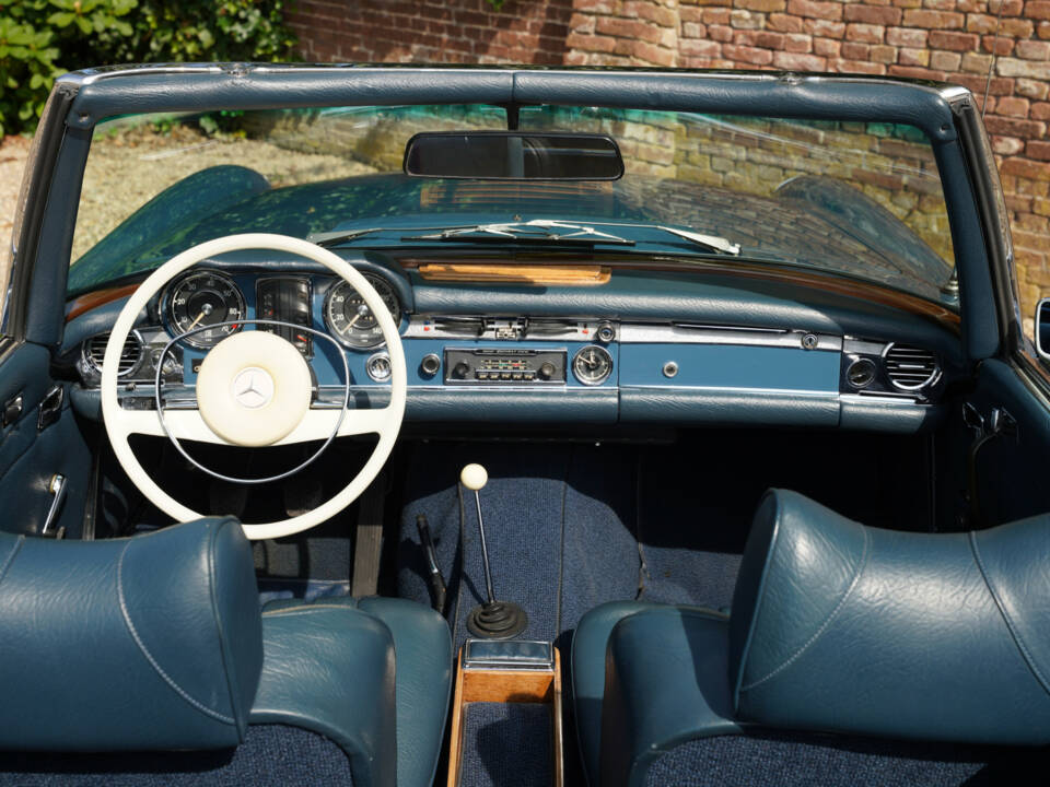Imagen 10/50 de Mercedes-Benz 280 SL (1968)
