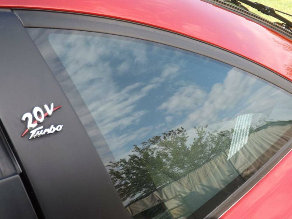 Image 42/50 de FIAT Coupé 2.0 20V Turbo (1999)