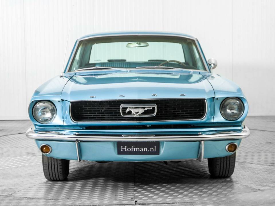 Image 14/50 of Ford Mustang 302 (1966)