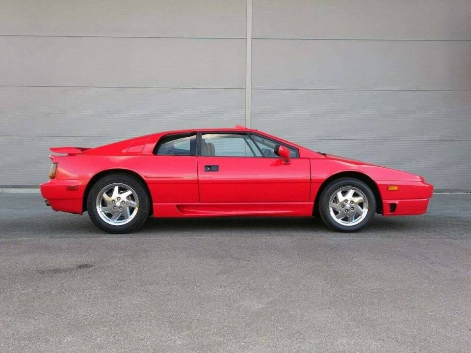 Image 6/20 of Lotus Esprit SE (1990)