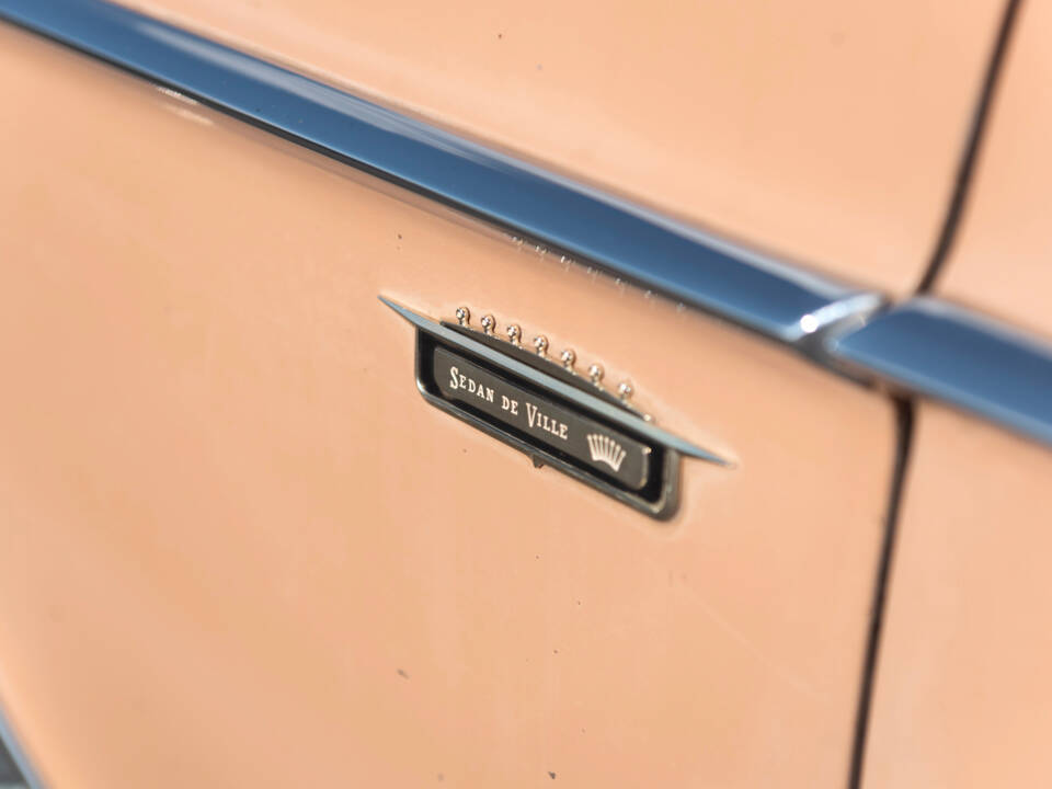 Image 25/141 of Cadillac 62 Sedan DeVille (1958)