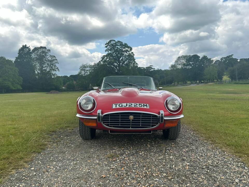 Afbeelding 16/49 van Jaguar E-Type V12 (1973)