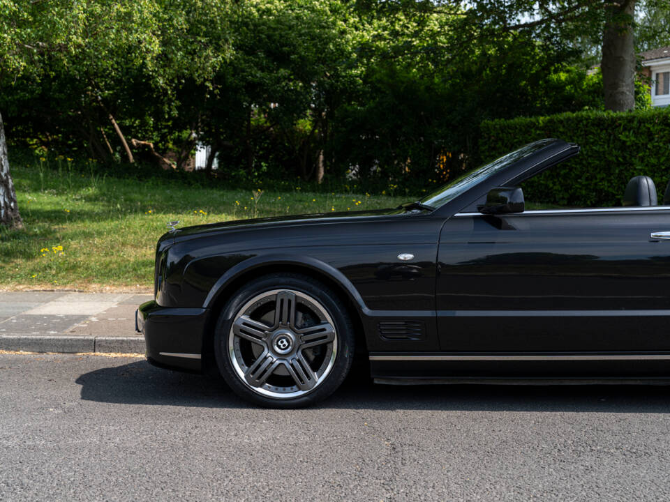 Image 12/31 of Bentley Azure T (2009)