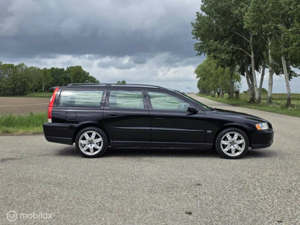 Immagine 9/40 di Volvo V 70 2.4 (2006)