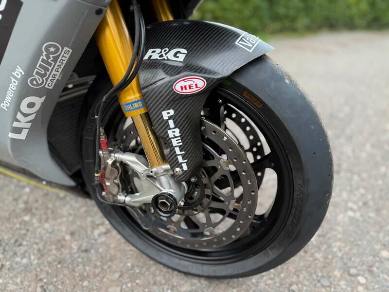 Image 28/41 of Kawasaki DUMMY (2023)