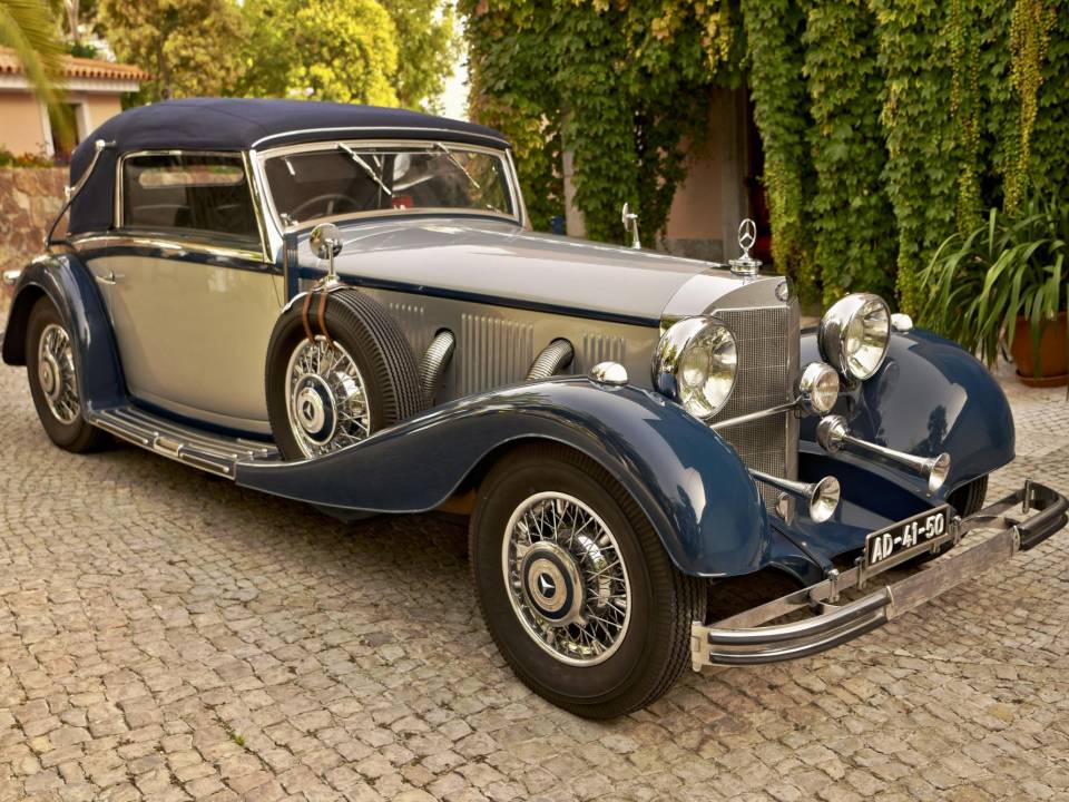 Image 22/50 de Mercedes-Benz 500 K Cabriolet C (1935)