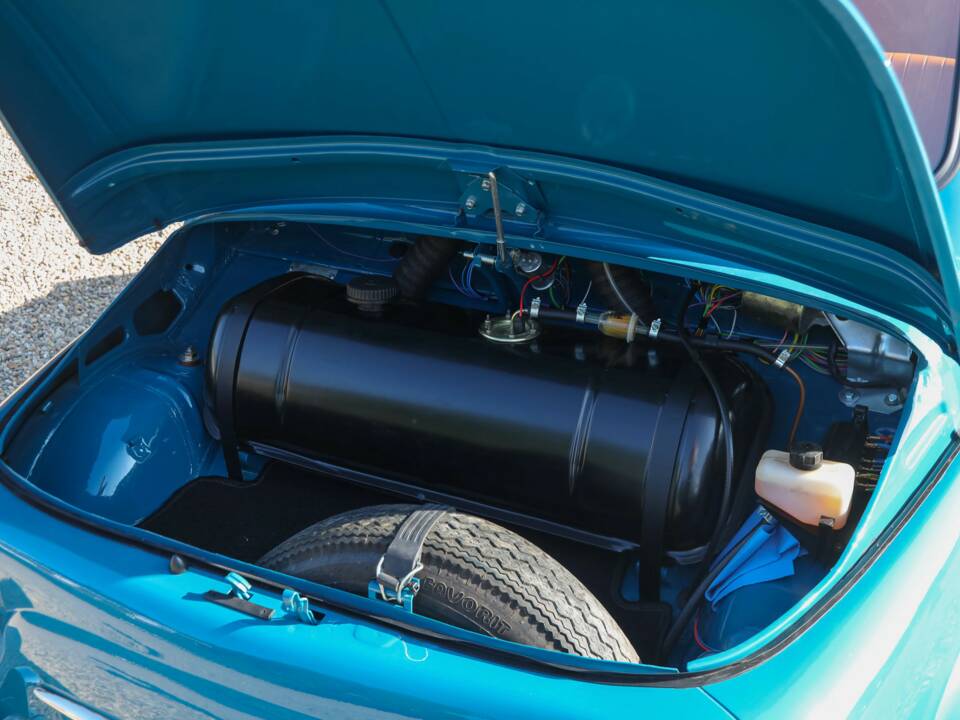 Bild 21/50 von FIAT 500 Moretti Minimaxi (1973)