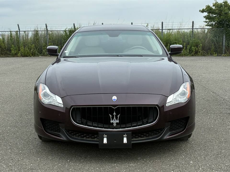 Image 2/56 of Maserati Quattroporte S (2015)