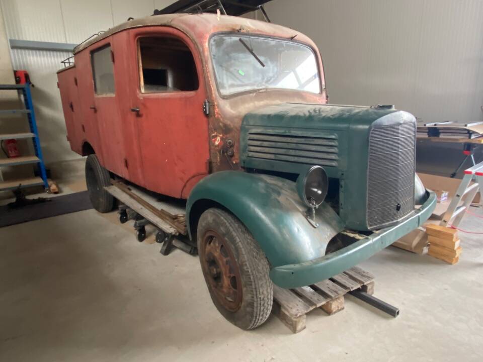 Bild 1/50 von Mercedes-Benz L 1500 S (1942)