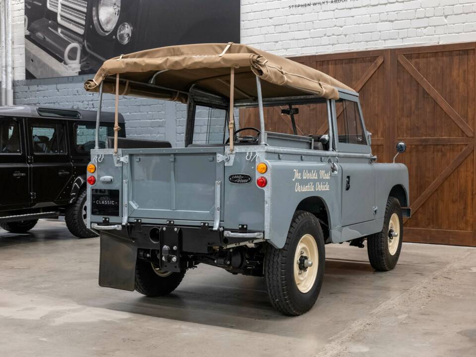 Afbeelding 10/32 van Land Rover 88 (1969)