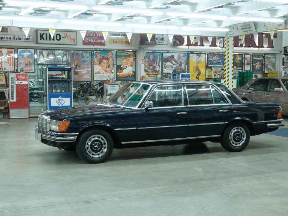 Image 4/50 de Mercedes-Benz 450 SE (1973)