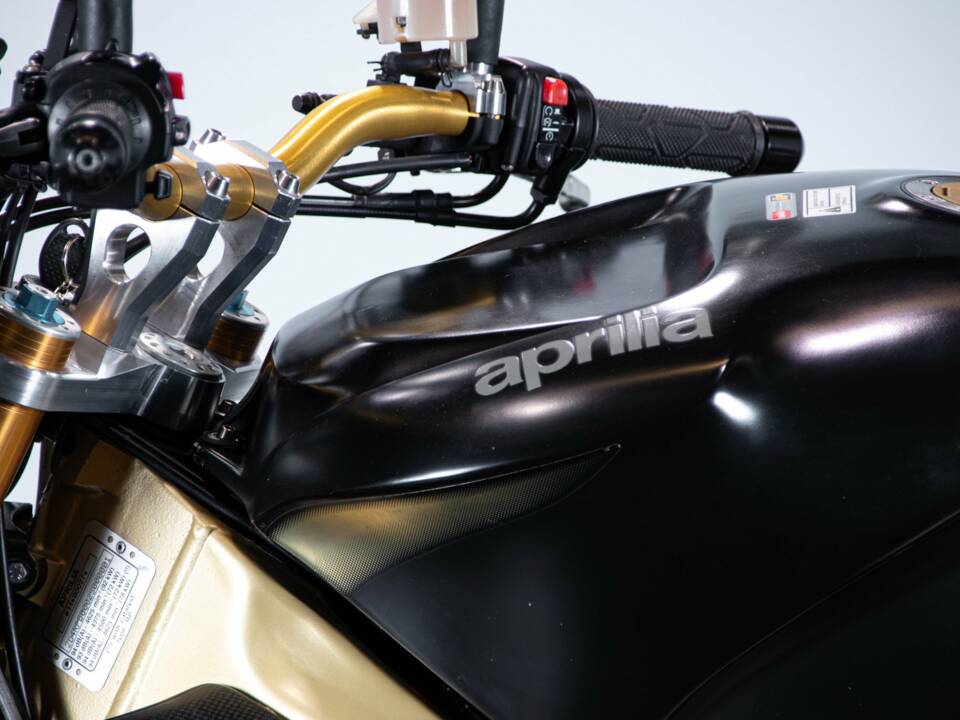 Bild 8/50 von Aprilia DUMMY (2002)