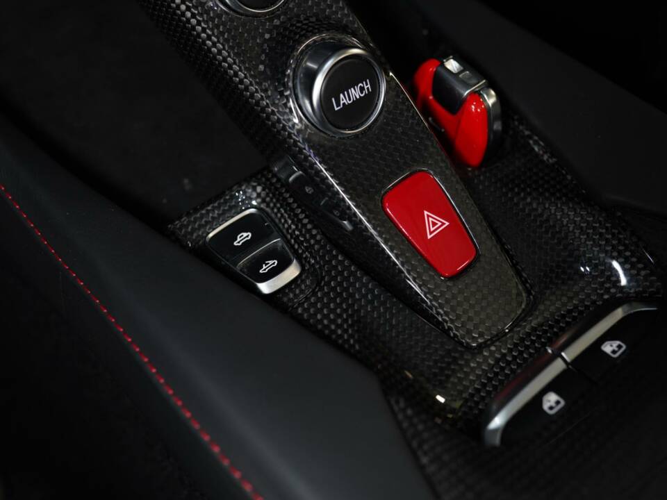 Imagen 18/50 de Ferrari Portofino M (2022)