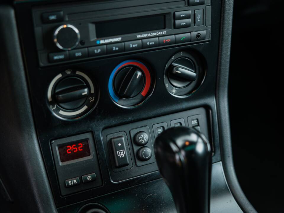 Image 43/50 of BMW Z3 Coupé 2.8 (1999)