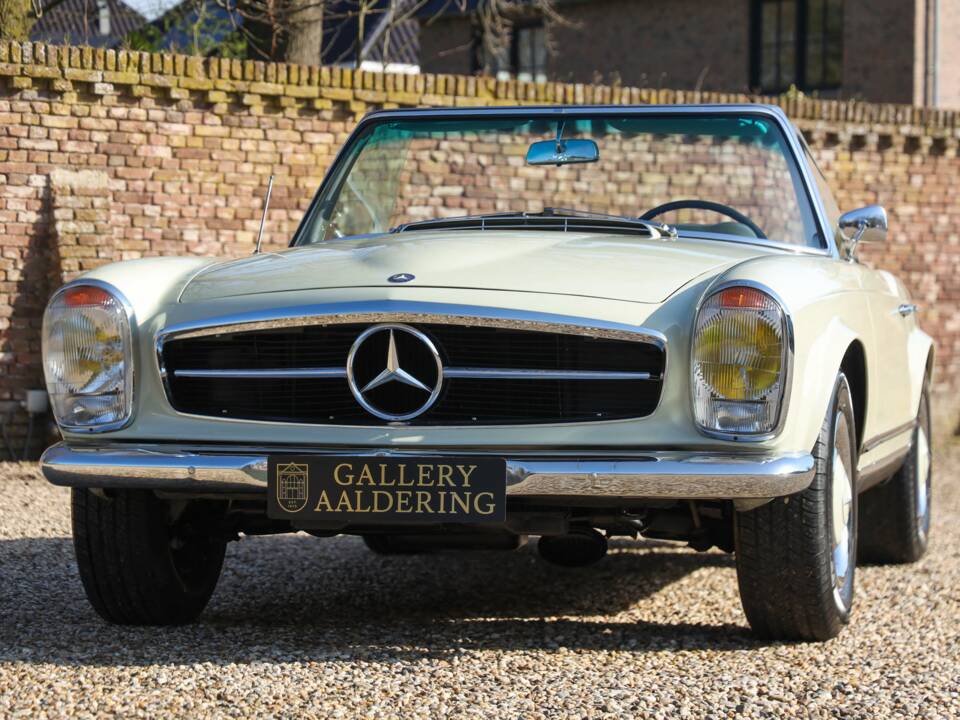 Bild 27/50 von Mercedes-Benz 230 SL (1967)