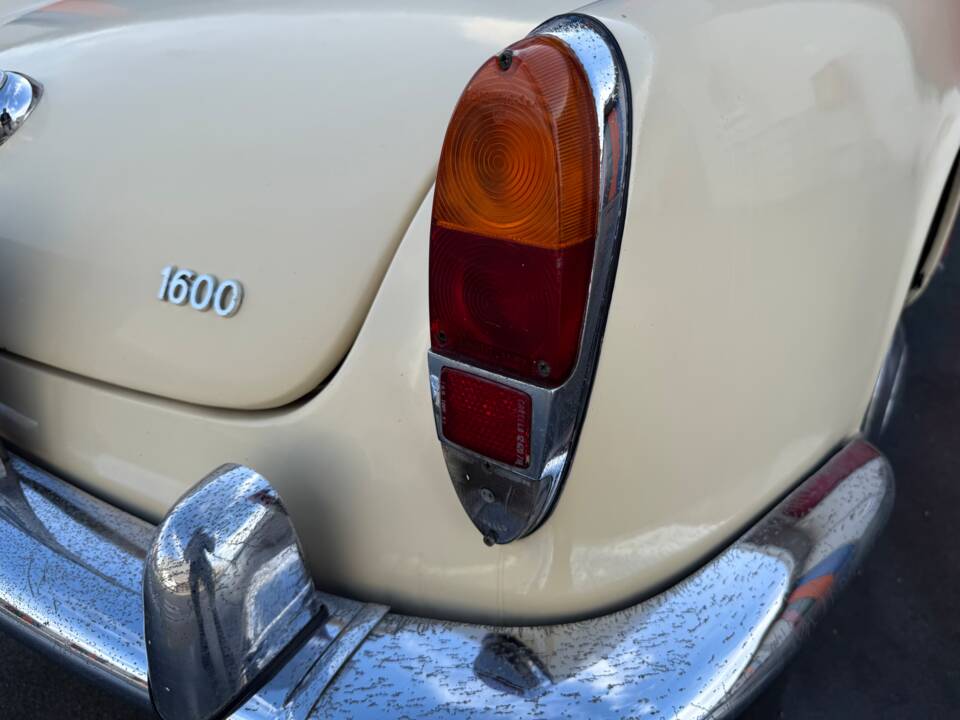 Bild 55/100 von Alfa Romeo Giulia 1600 Spider (1962)