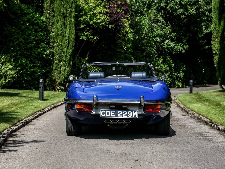 Image 21/43 de Jaguar Type E V12 (1974)