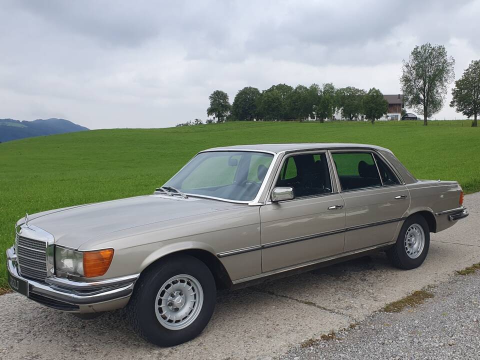 Bild 11/31 von Mercedes-Benz 450 SEL 6,9 (1975)