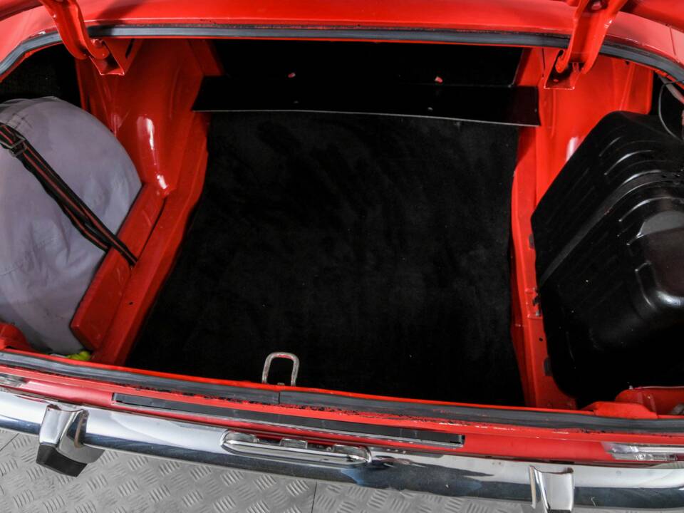 Bild 38/50 von Opel Kadett 1,1 S (1968)