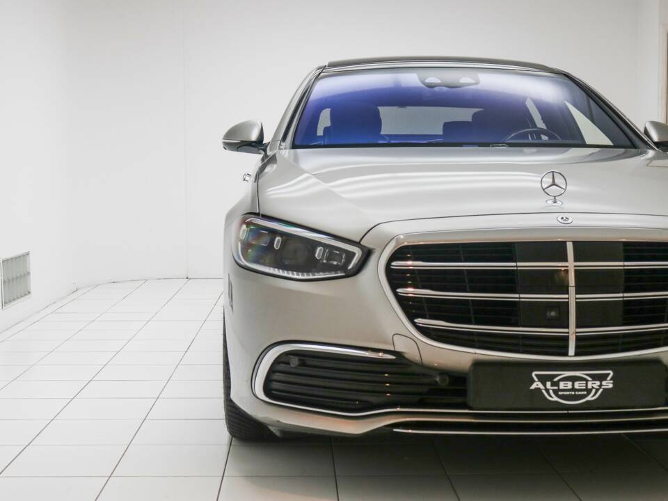 Bild 14/22 von Mercedes-Benz S 500 4MATIC (2021)