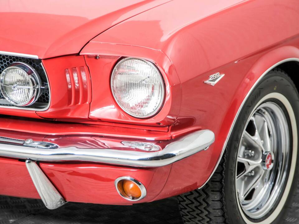 Image 22/50 of Ford Mustang 289 (1966)