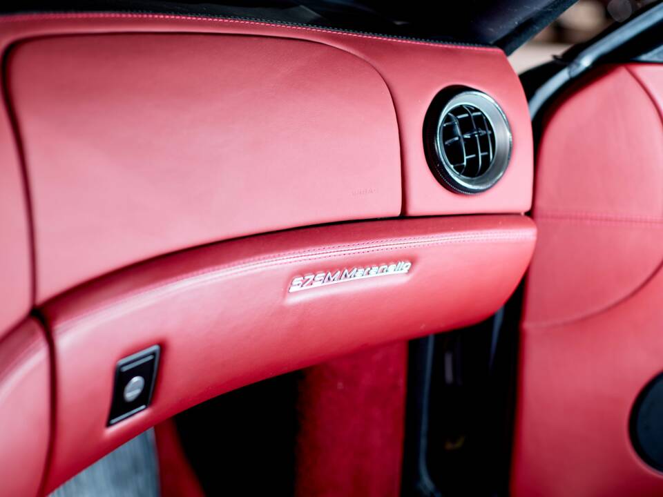 Bild 38/46 von Ferrari 575M Maranello (2003)