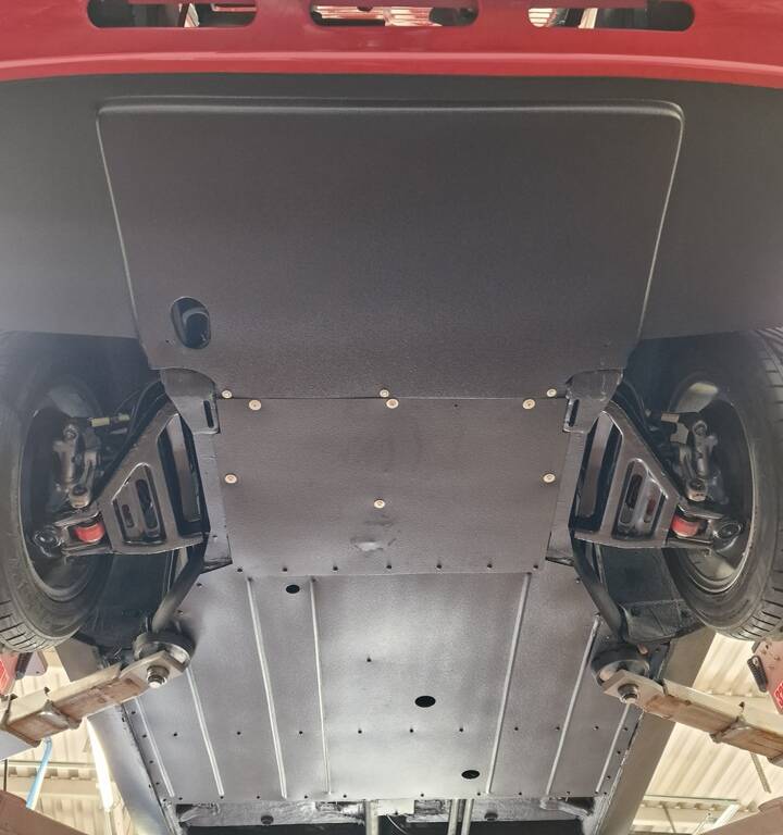 Image 61/82 of Ferrari 308 GTS Quattrovalvole (1983)