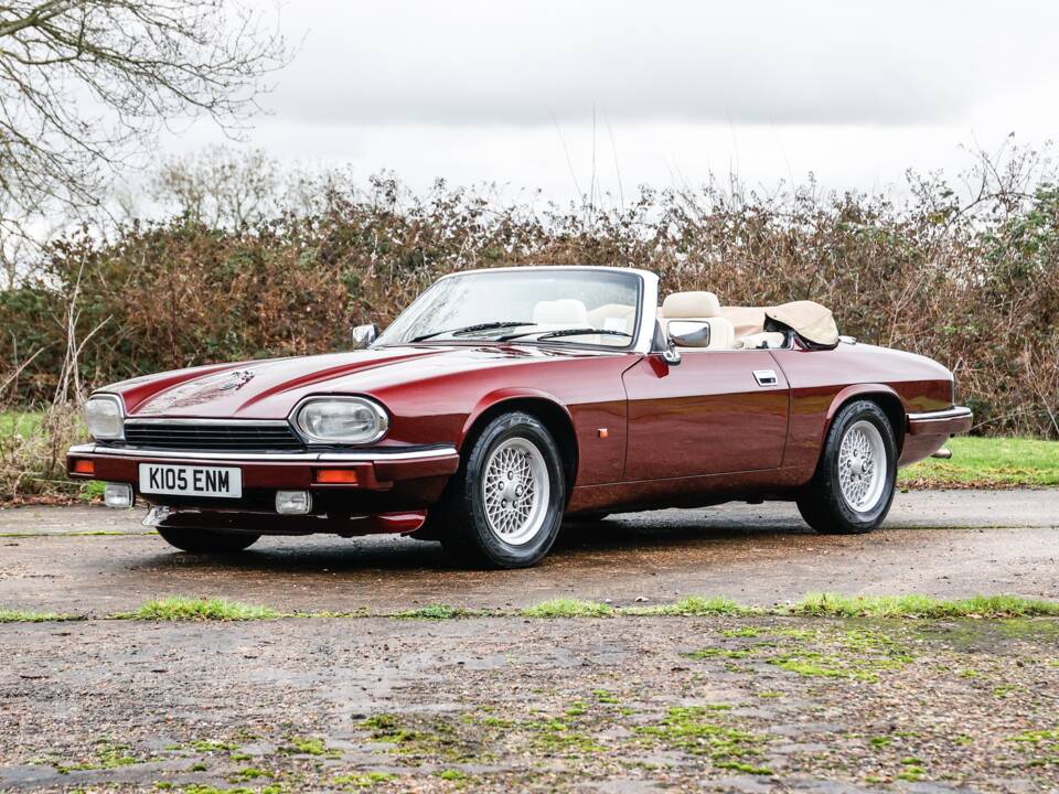 Image 1/45 of Jaguar XJS 5.3 V12 (1993)