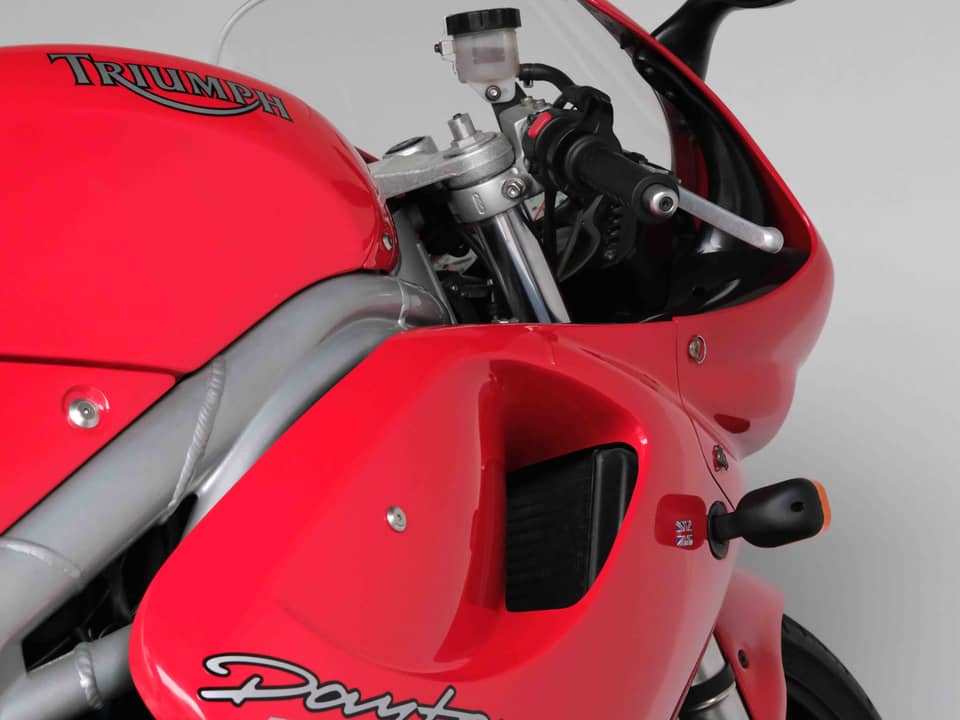 Image 5/66 of Triumph Daytona T595 (1998)