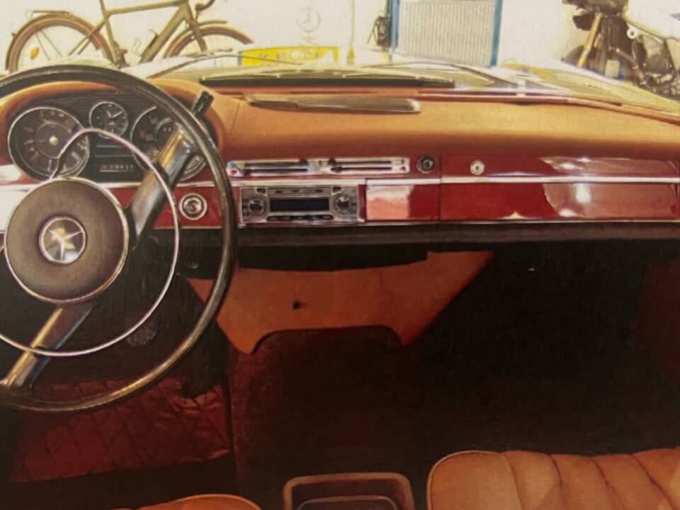 Image 6/6 of Mercedes-Benz 250 SE (1967)