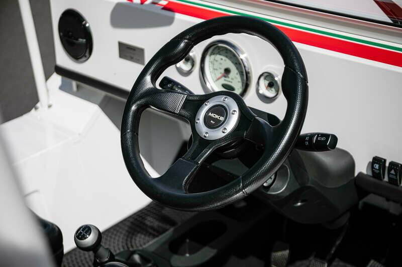 Immagine 38/44 di Mini Moke electric (2021)