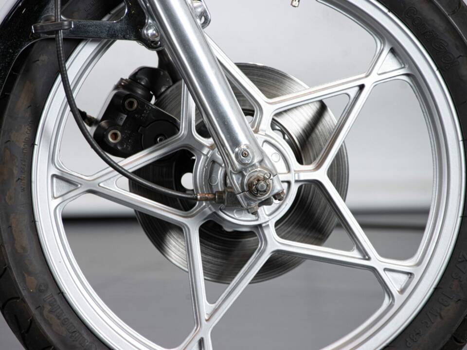 Bild 37/50 von Suzuki GT 125 (1979)
