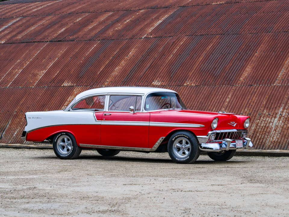 Image 7/44 of Chevrolet Bel Air Hardtop Coupe (1956)