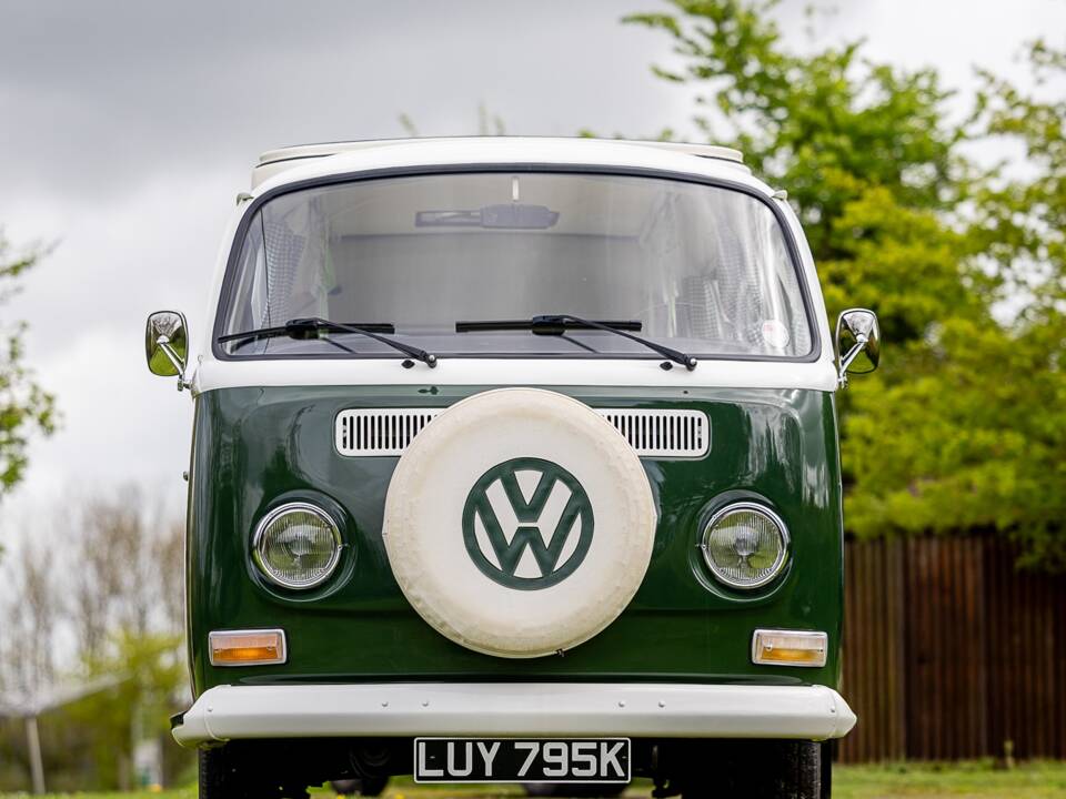 Image 16/50 of Volkswagen T2 Brasil Camper (1972)