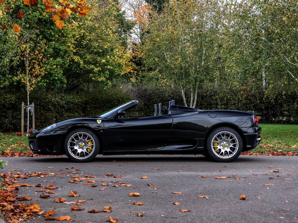 Image 26/41 of Ferrari 360 Spider (2004)