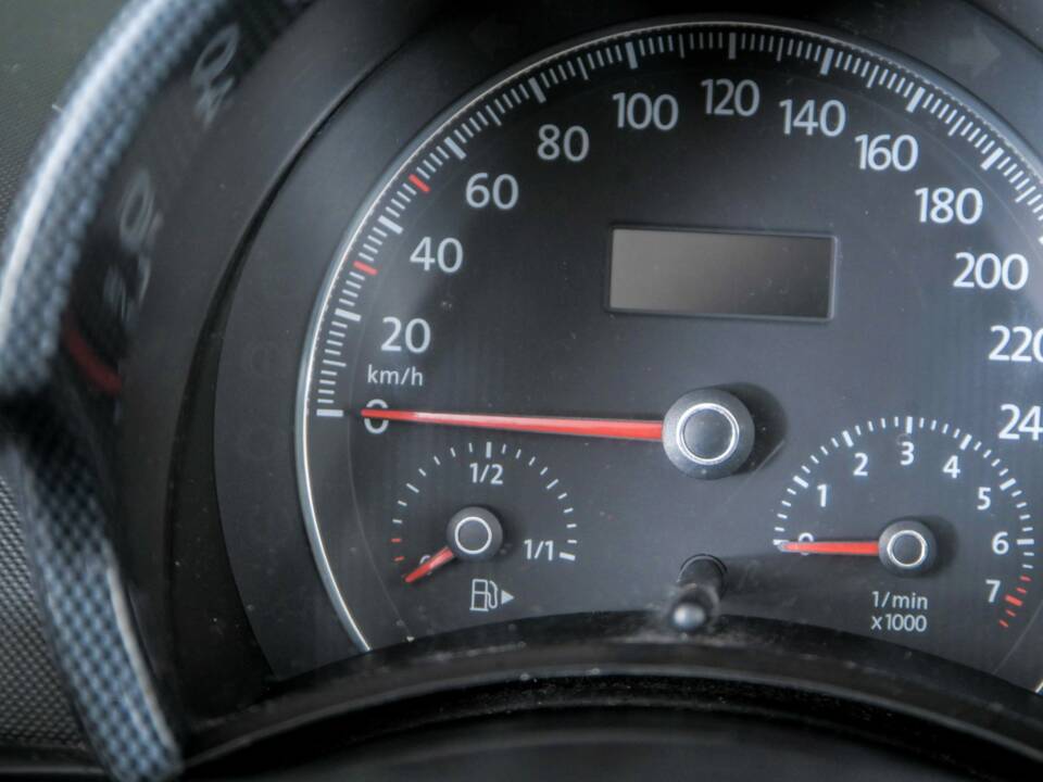 Image 20/50 de Volkswagen New Beetle 2.0 (2006)