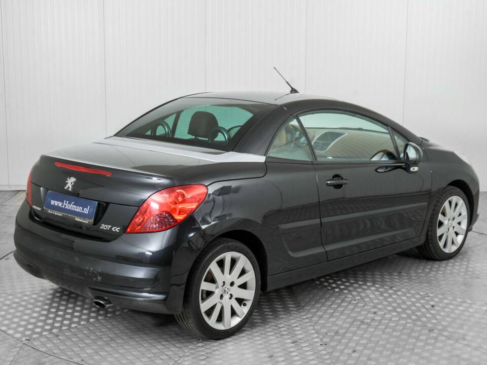 Image 46/50 de Peugeot 207 CC 1.6 VTi (2008)