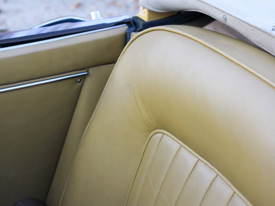 Image 9/15 of Jaguar XK 150 3.4 S OTS (1959)