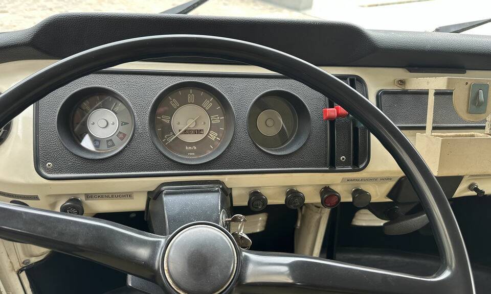 Bild 7/7 von Volkswagen T2a Kastenwagen (1969)