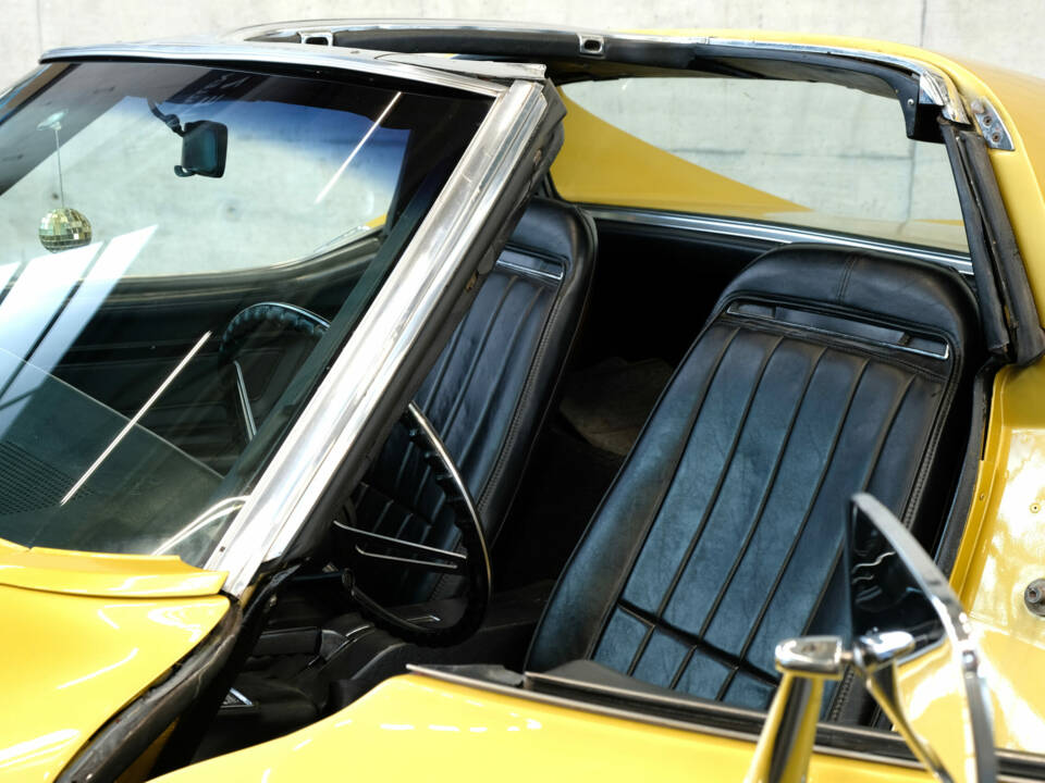 Image 22/23 of Chevrolet Corvette Stingray (1971)